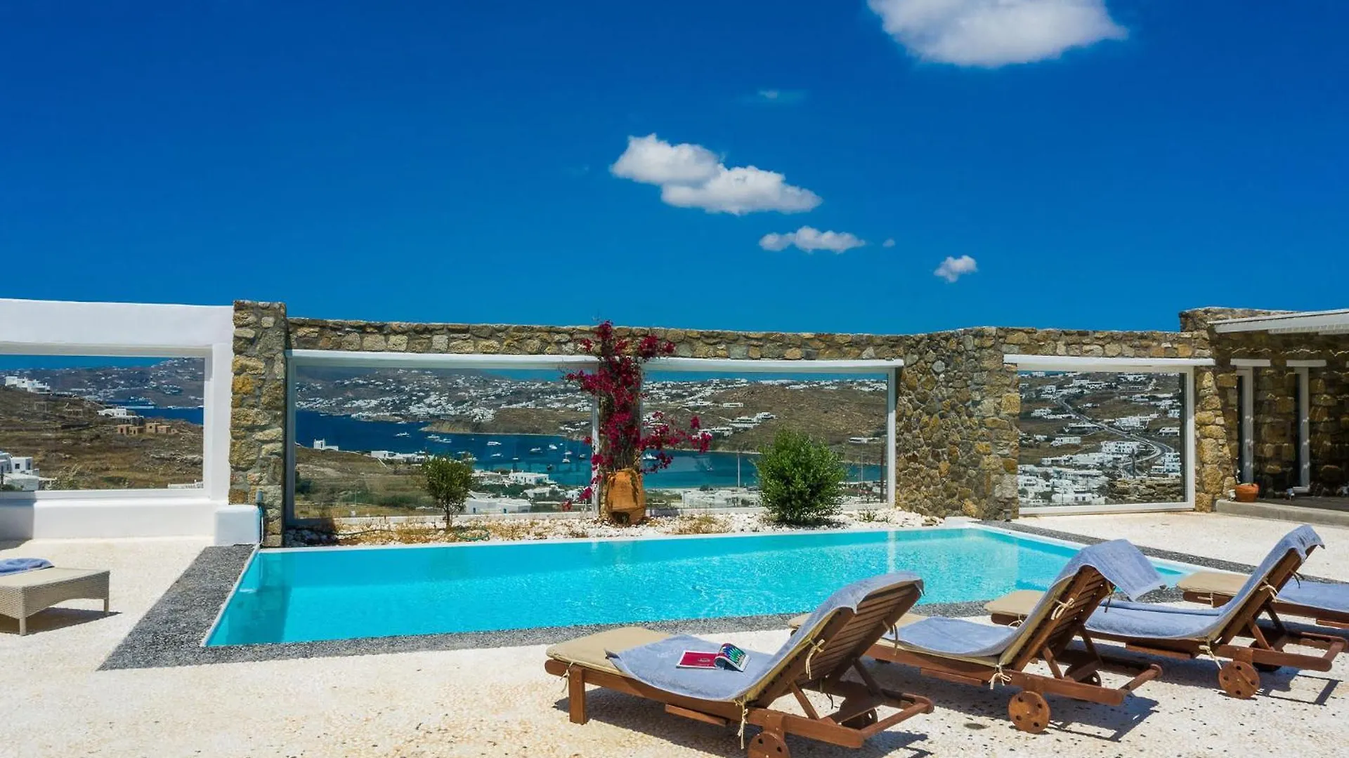 Sea View Villa With Private Pool Ornos  Griekenland