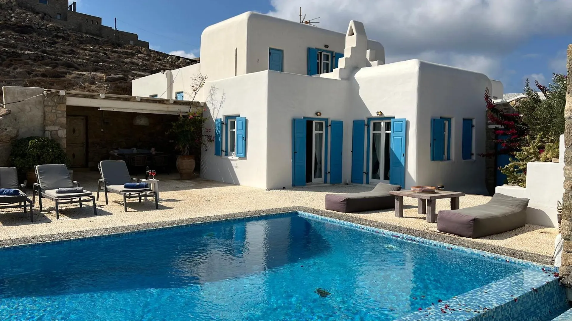 Sea View Villa With Private Pool Ornos